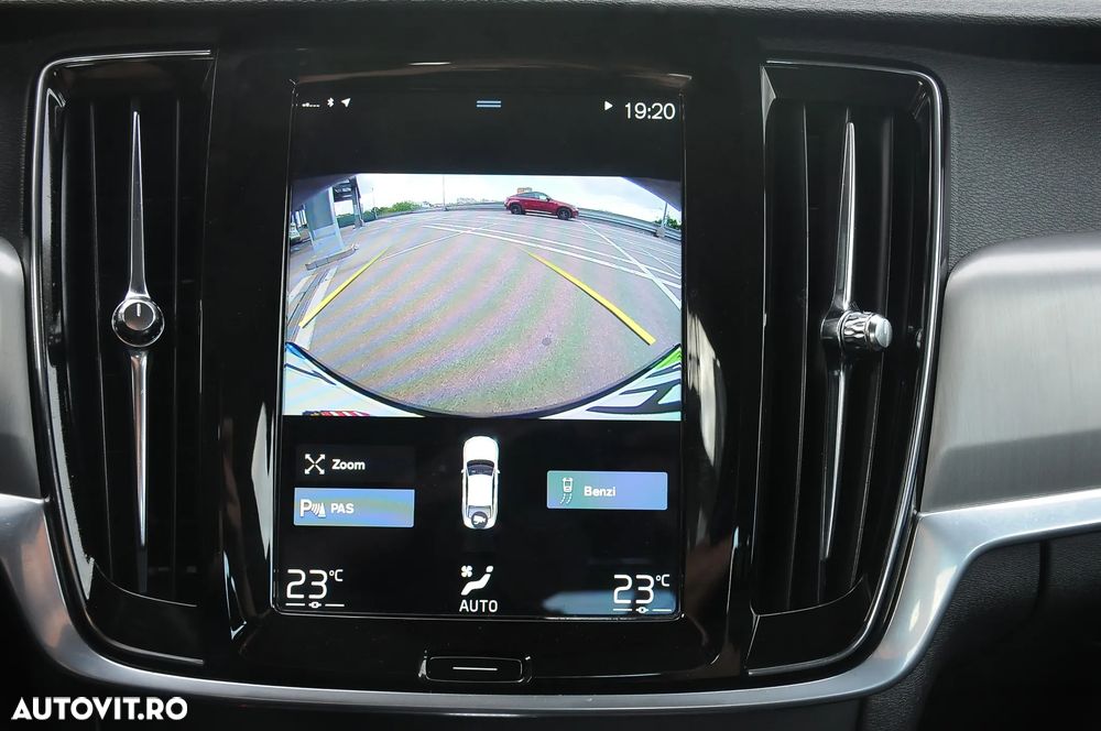Volvo S90 - 24