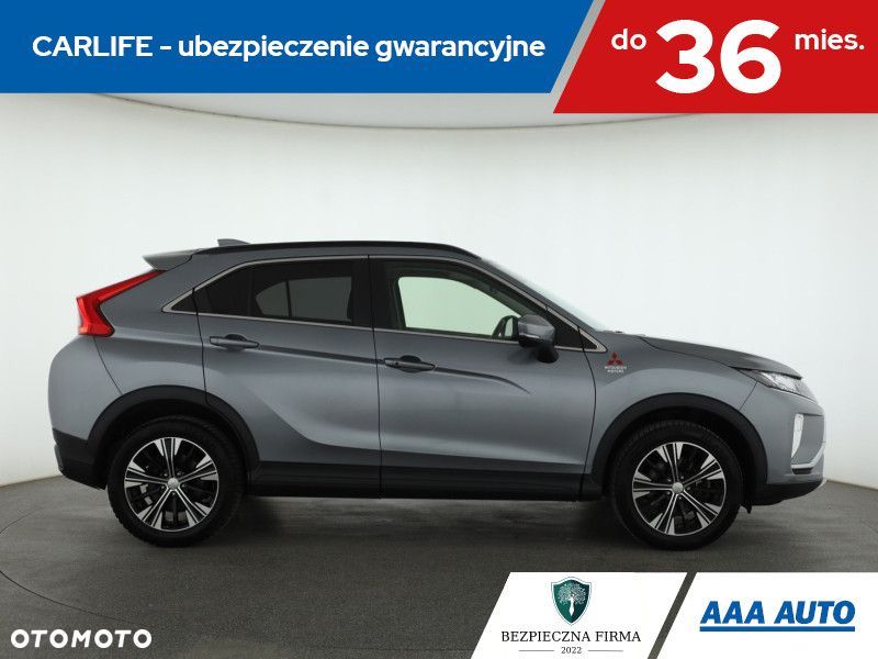 Mitsubishi Eclipse Cross - 8