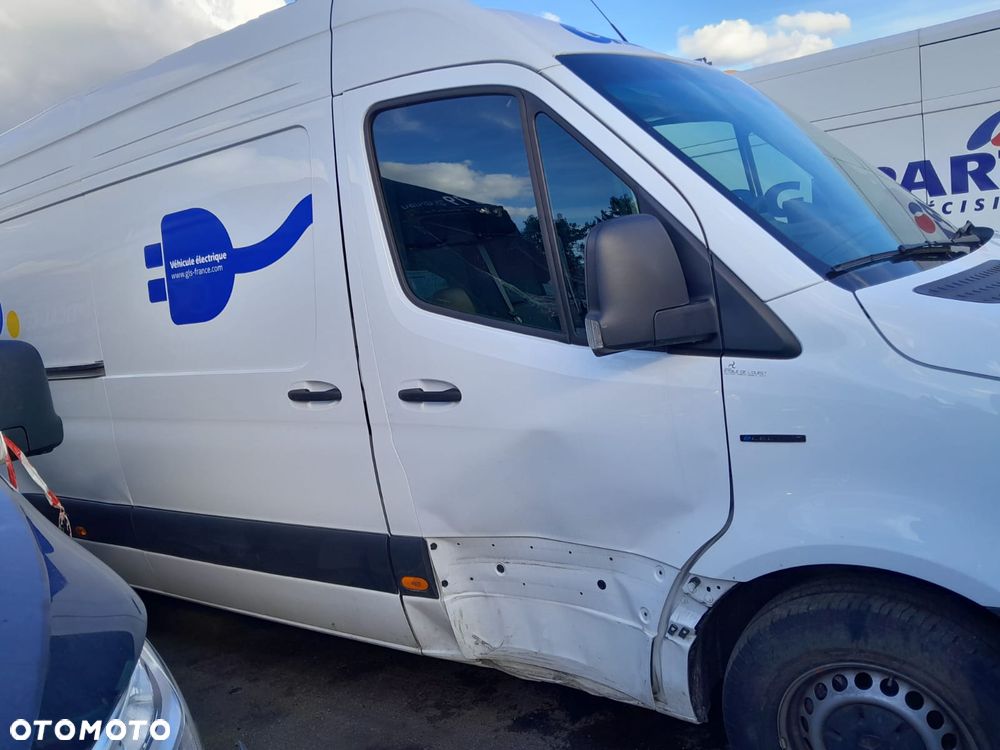Mercedes-Benz eSprinter - 5