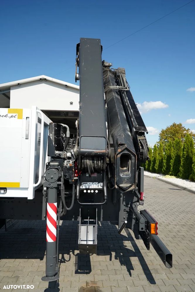 Mercedes-Benz ACTROS 2636 / 6x4 / CAROSERIE DE LIVRARE 7 M + HIAB HDS - EXTENSIE 12,6 M / PODEA REZISTENTĂ / RADIOCOMANDĂ / ROTATOARE / IMPORTAT - 22