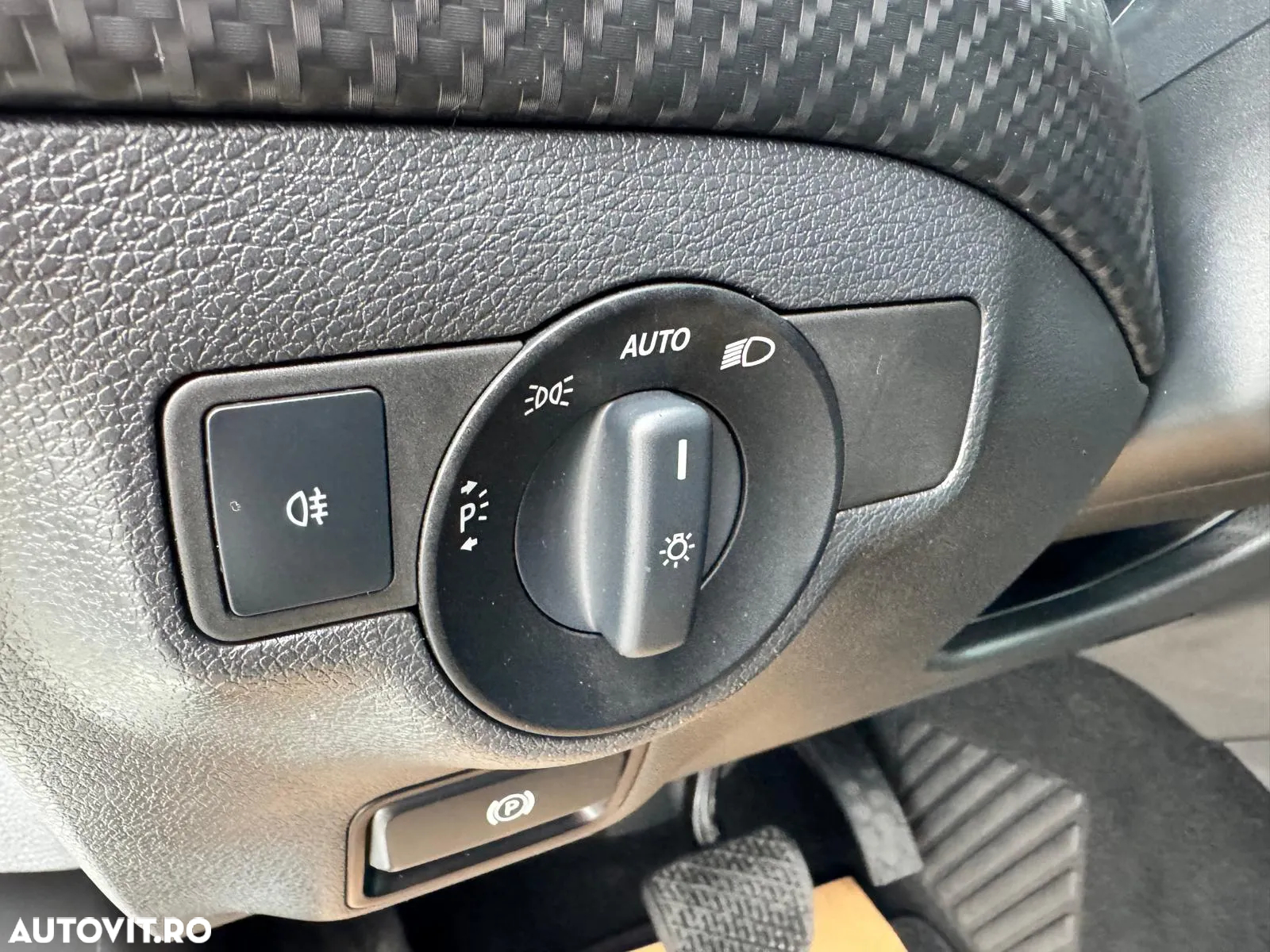 Mercedes-Benz GLA 200 d 4MATIC Aut. - 23