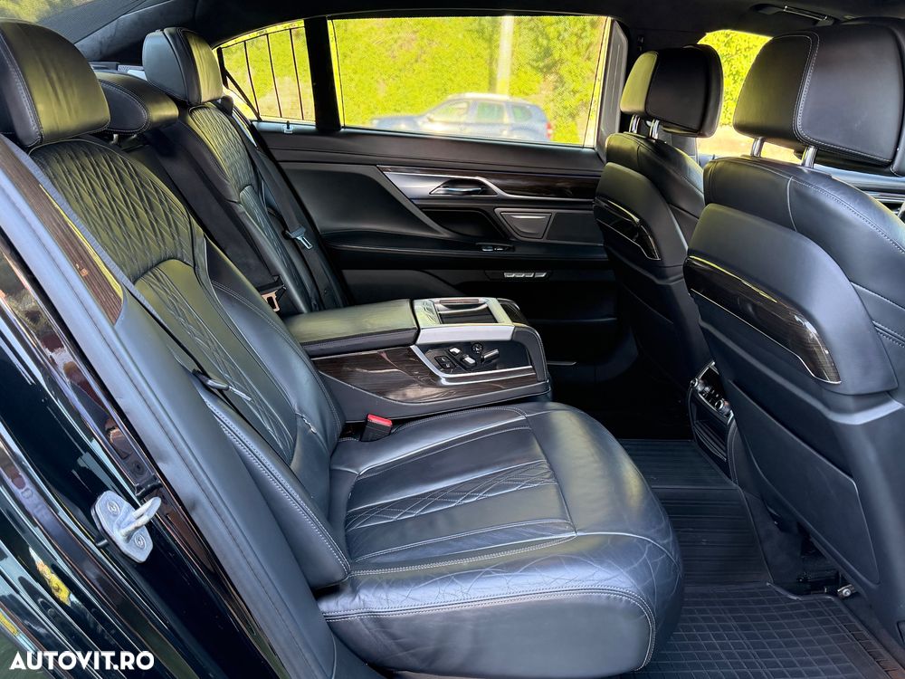 BMW Seria 7 - 7