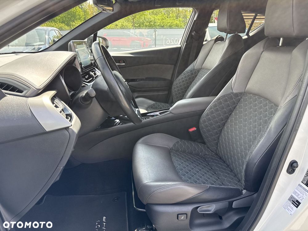 Toyota C-HR 1.8 Hybrid Executive - 12