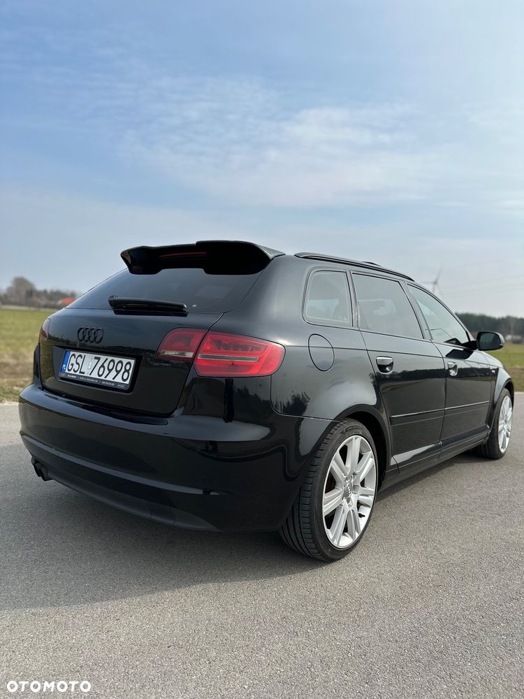 Audi A3 Sportback 2.0 TDI DPF quattro S line Sportpaket plus - 13