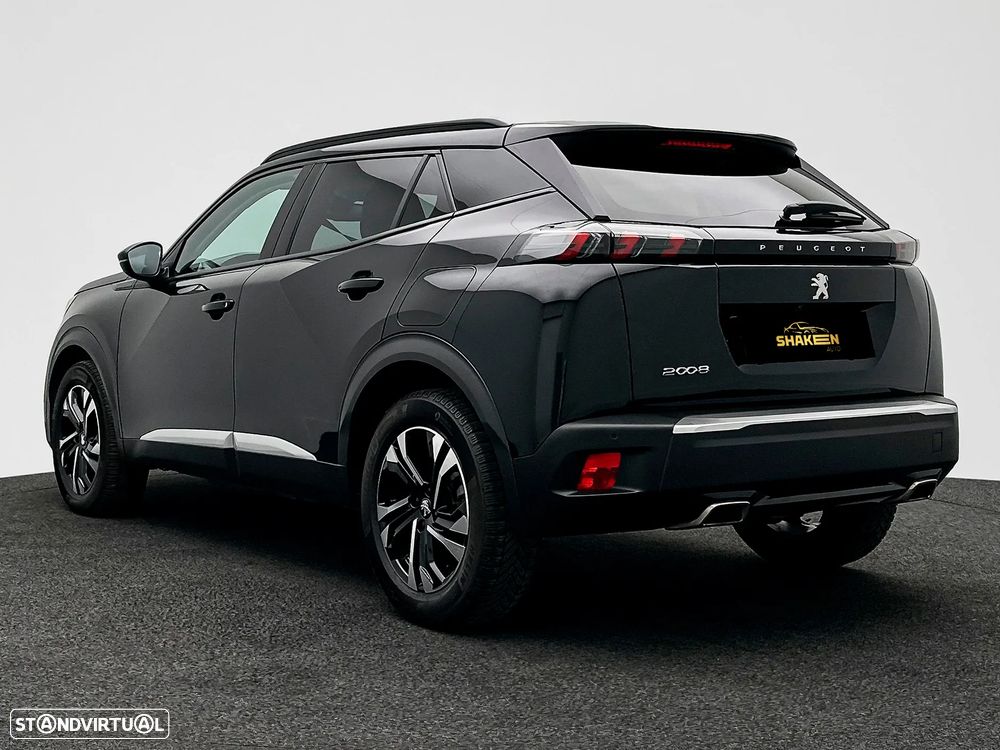 Peugeot 2008 1.2 PureTech Allure Pack EAT8 - 4