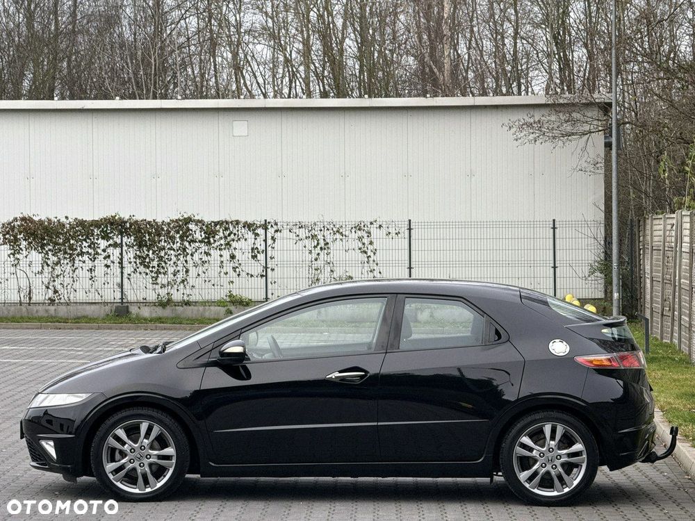 Honda Civic 1.8 Sport - 24