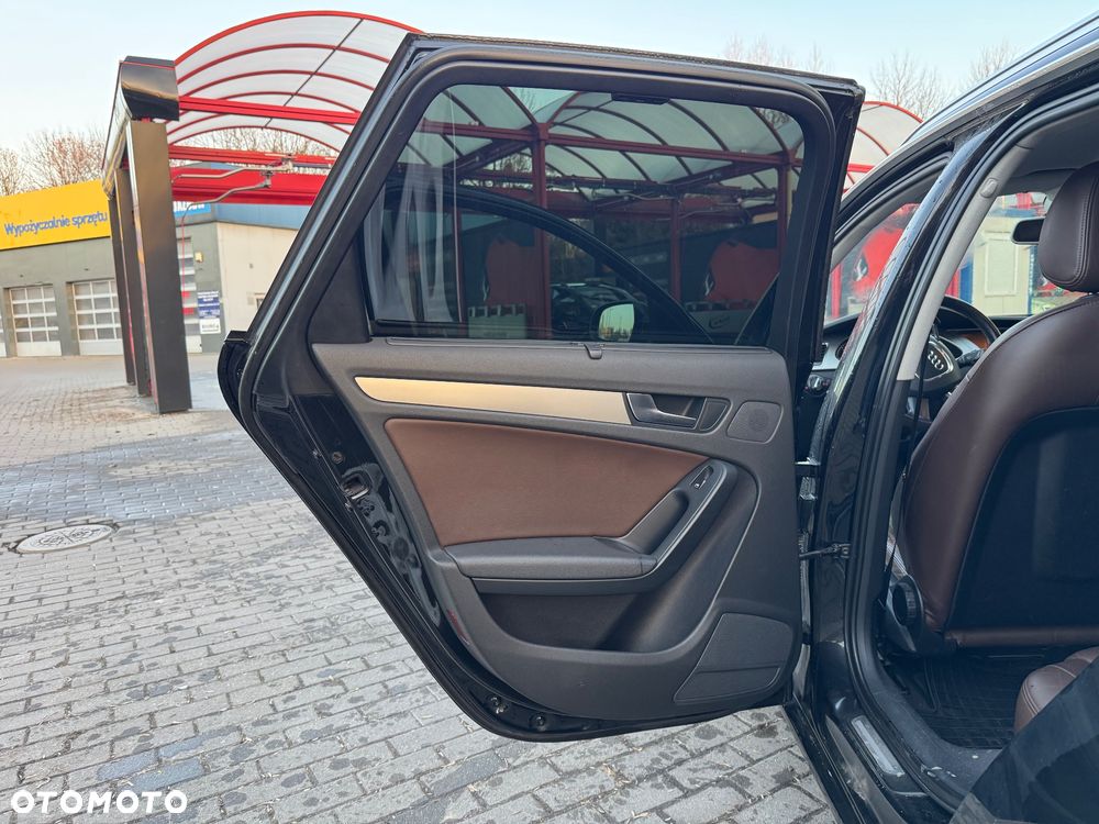 Audi A4 Avant 2.0 TDI Multitronic - 14