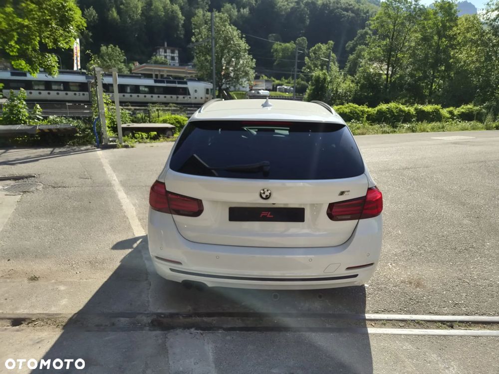 BMW Seria 3 320d Edition Luxury Line Purity - 3