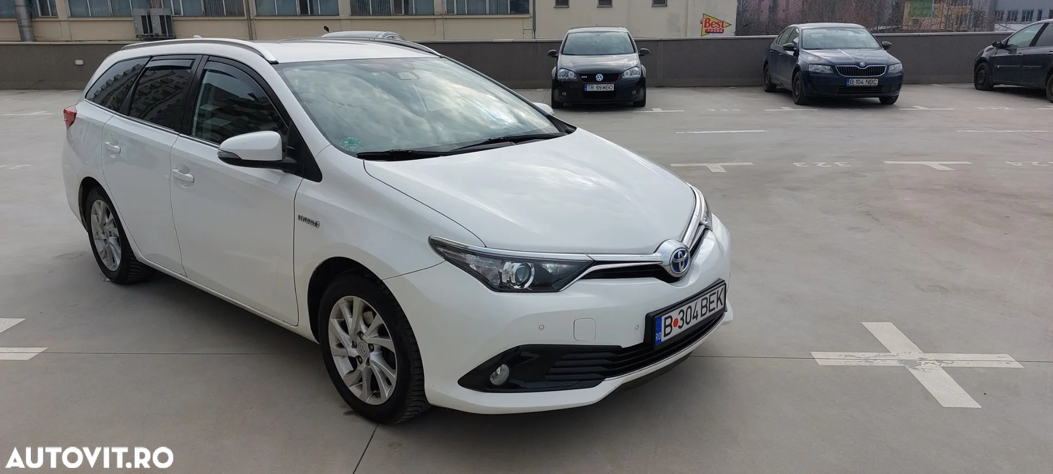 Toyota Auris - 2
