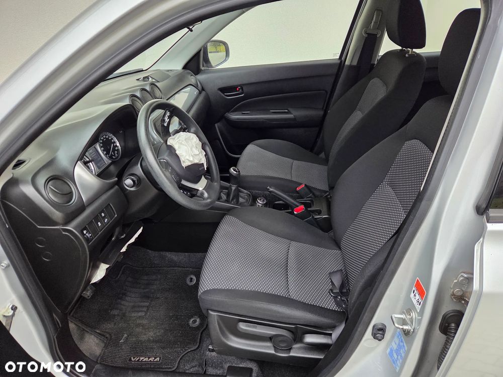 Suzuki Vitara - 8