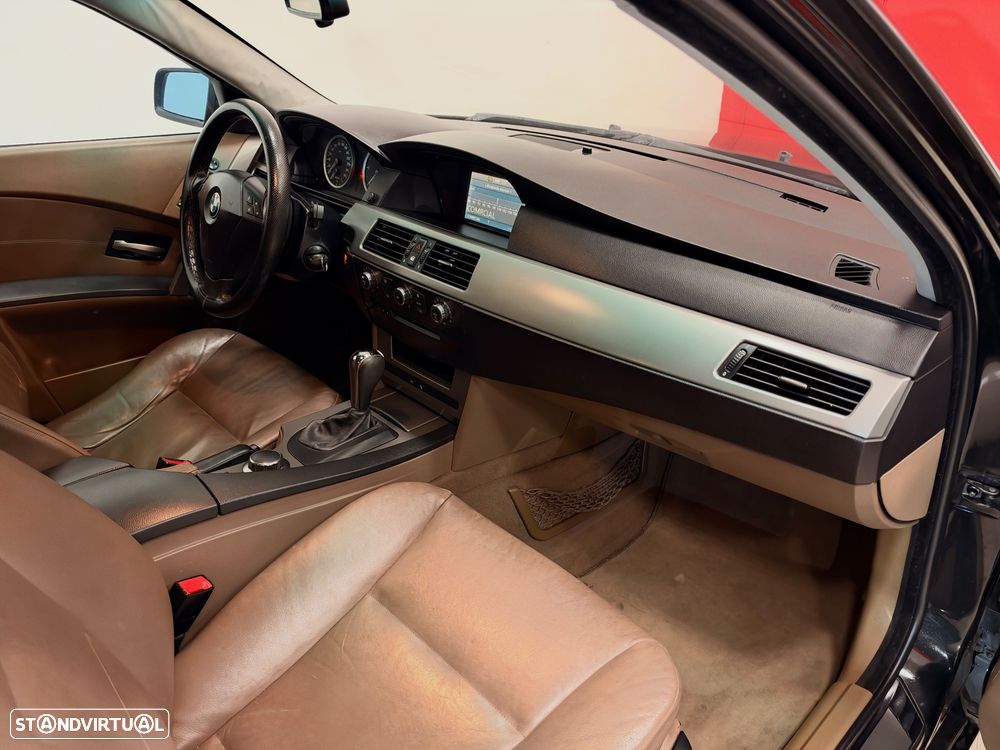 BMW 520 dA - 11