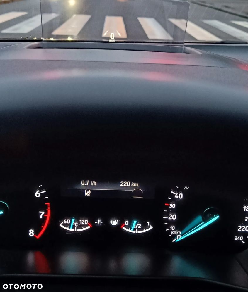 Ford Focus 1.5 EcoBoost Titanium - 21