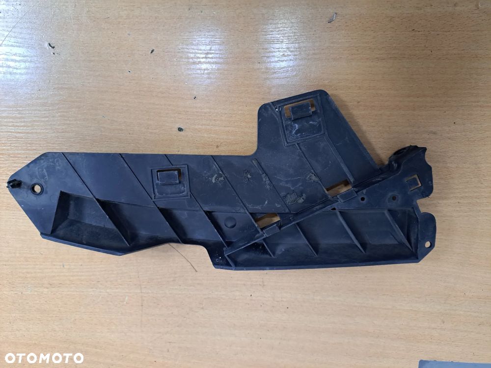 VOLVO V70 XC70 S80 ŚLIZG LAMPY LAMPA MOCOWANIE LEWE 30796387 - 3