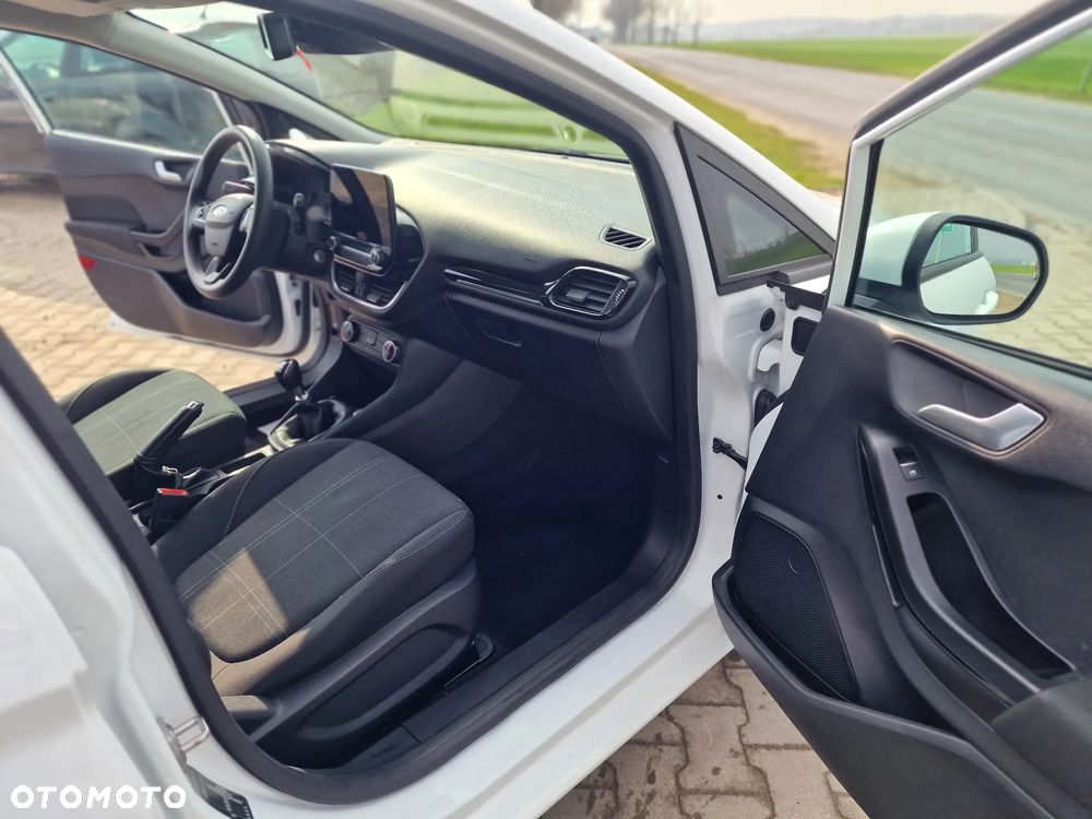 Ford Fiesta 1.0 EcoBoost S&S TREND - 25