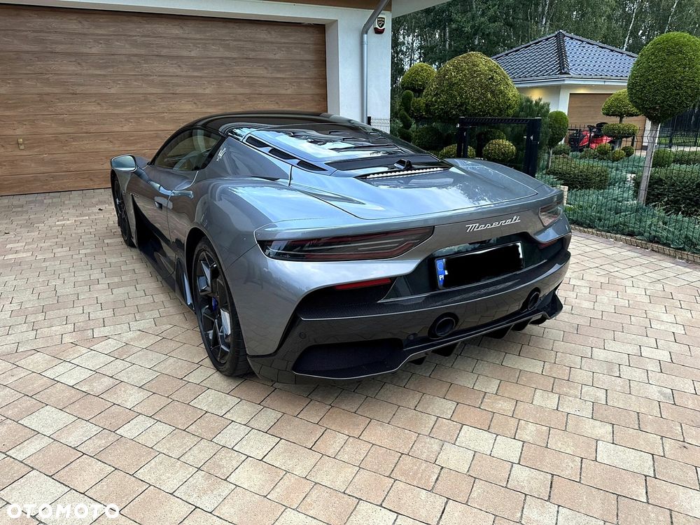 Maserati MC20 - 4