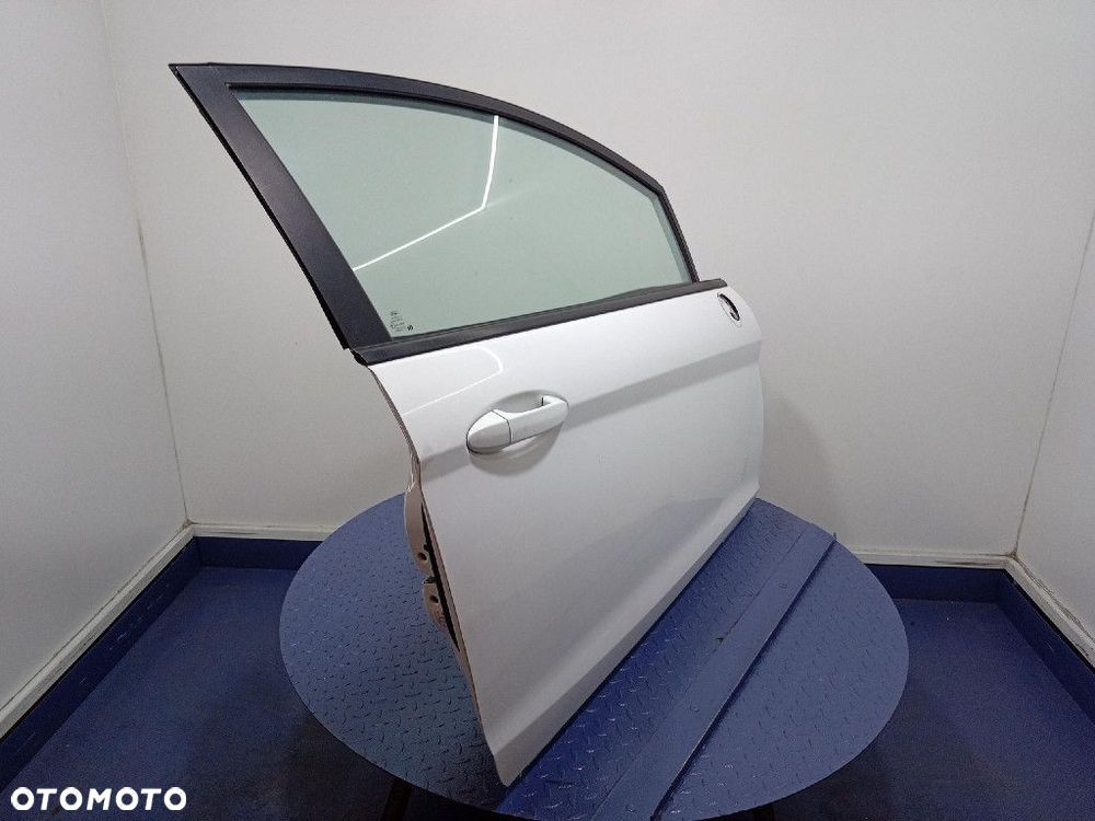 FORD FIESTA MK7 08-  3D DRZWI PRZÓD PRAWE FROZEN WHITE - 3