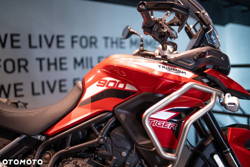 Triumph Tiger - 16