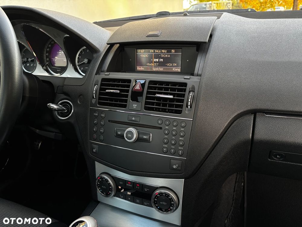 Mercedes-Benz Klasa C 200 Kompressor Avantgarde - 38