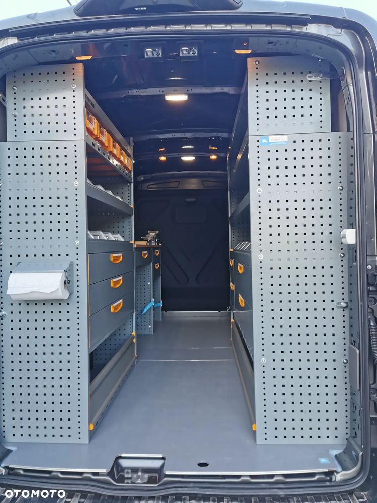Ford Transit - 14