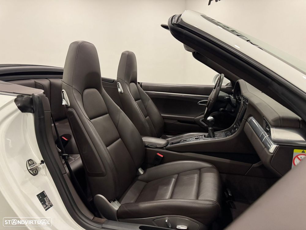 Porsche 911 (991) Carrera 2 - 7