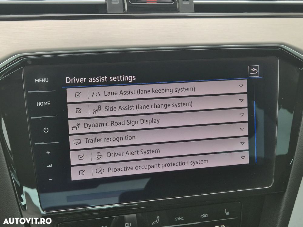 Volkswagen Passat 2.0 TDI DSG 4Mot Highline - 29