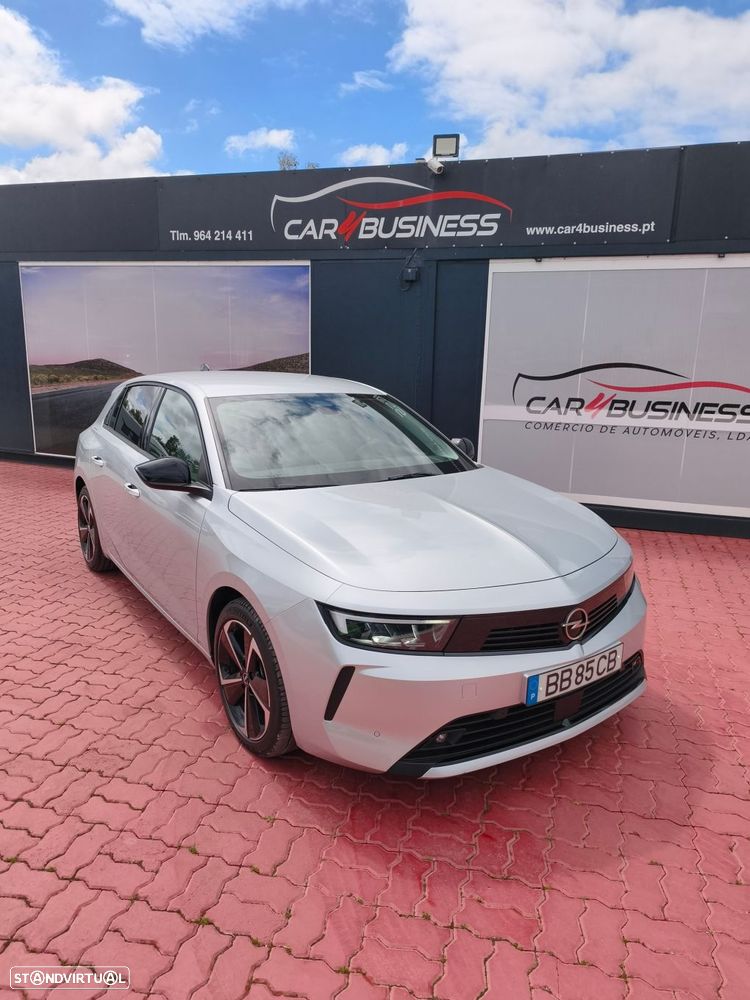 Opel Astra 1.2 T Elegance - 2