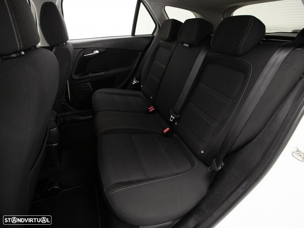 Fiat Tipo Station Wagon 1.3 M-Jet Lounge - 10