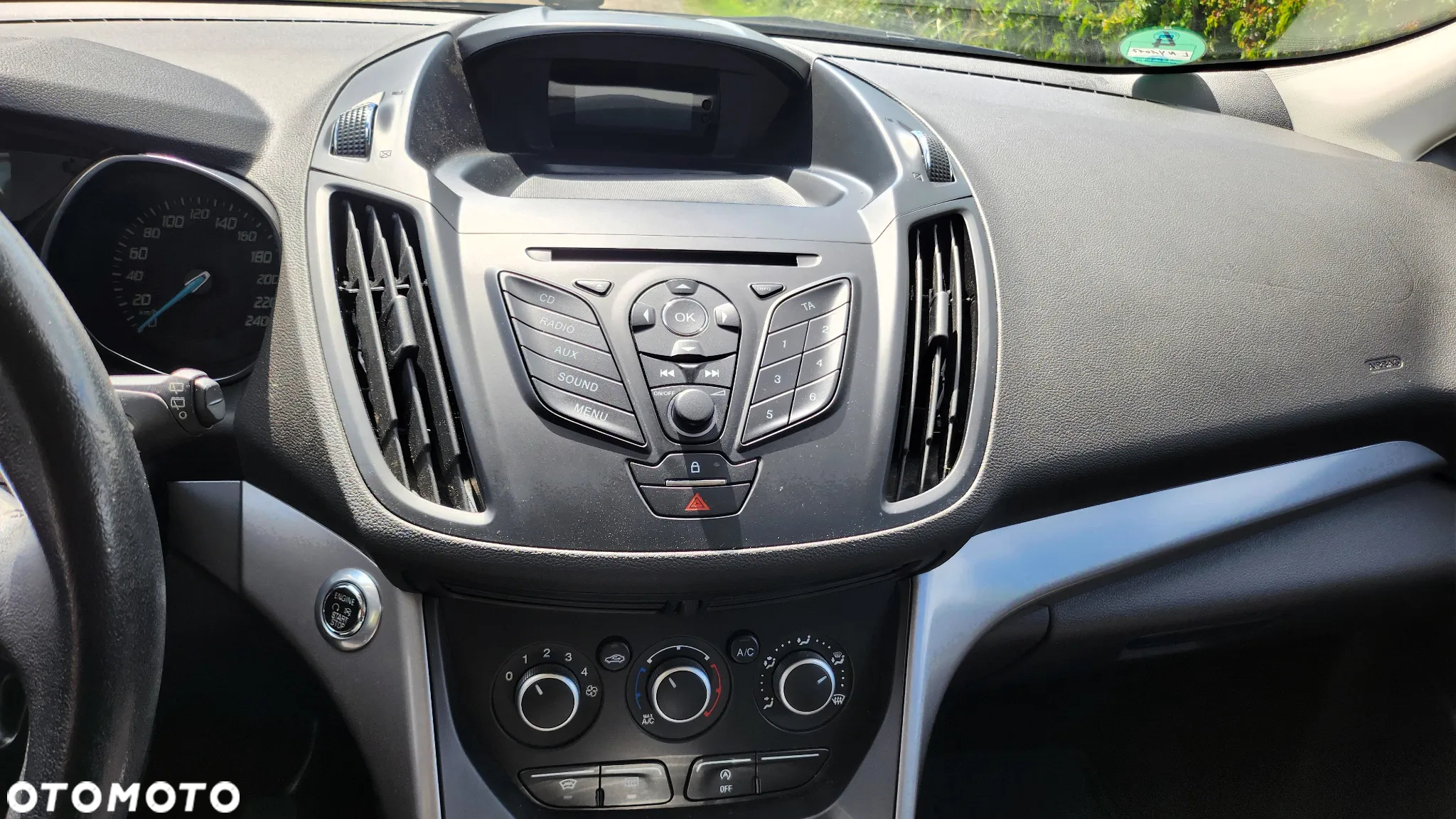 Ford Kuga 1.5 EcoBoost 2x4 Trend - 13