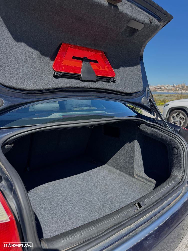 Audi A4 1.9 TDI multitronic - 12