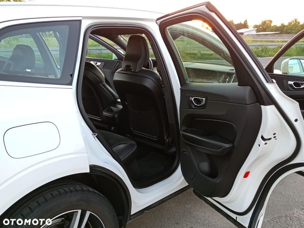 Volvo XC 60 D3 R-Design - 18