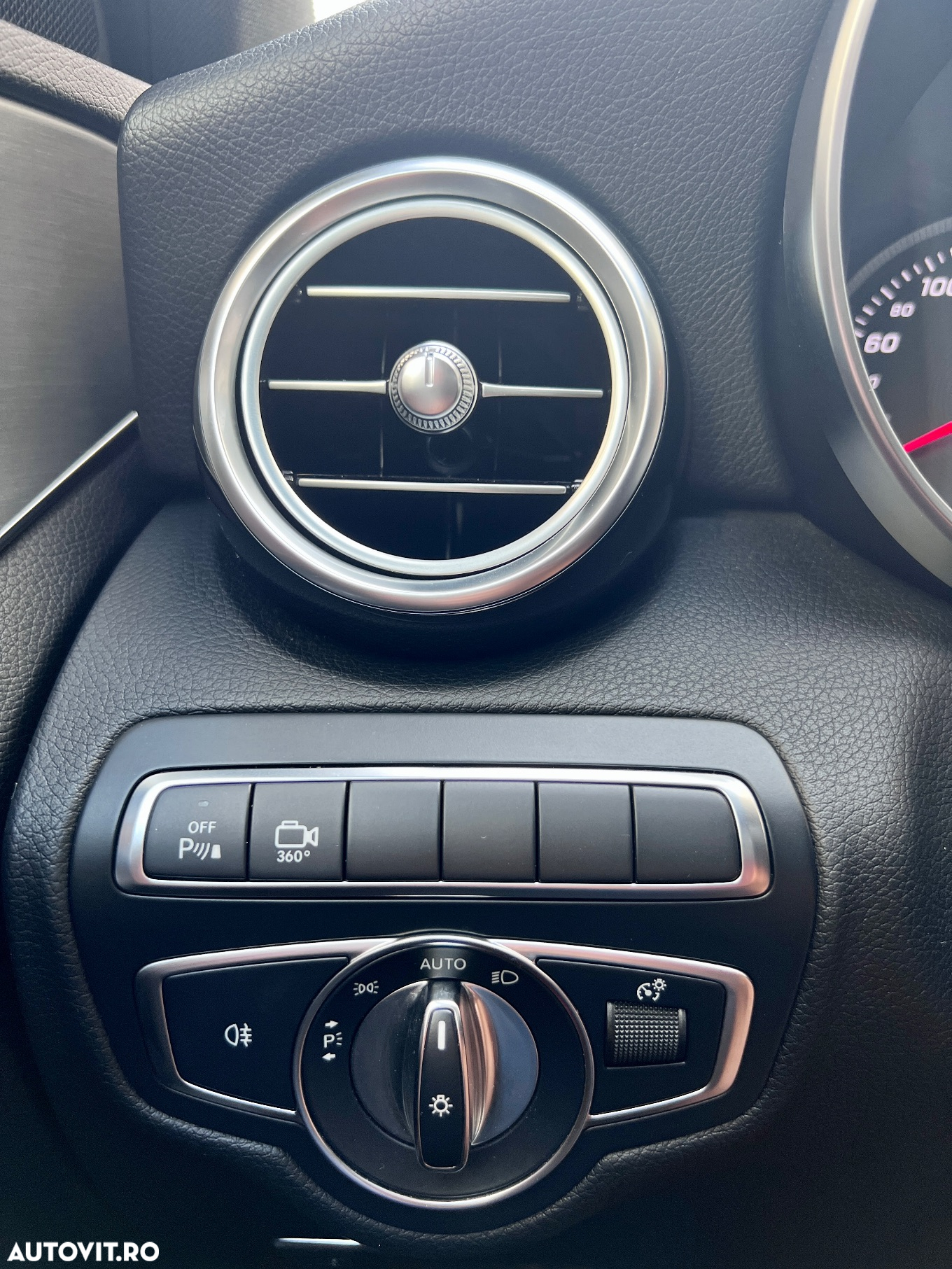 Mercedes-Benz C 400 4MATIC Aut. - 9