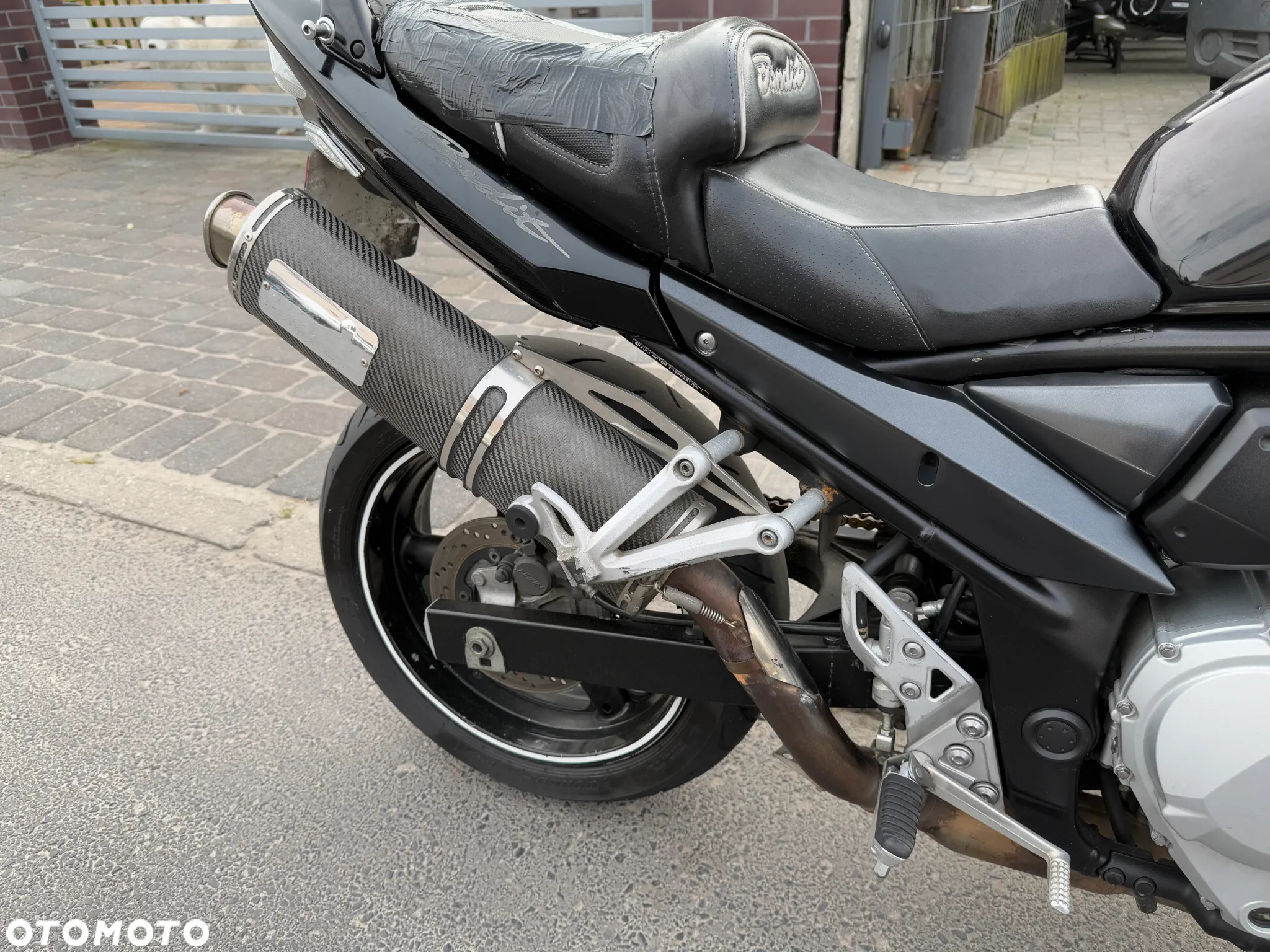 Suzuki Bandit - 25