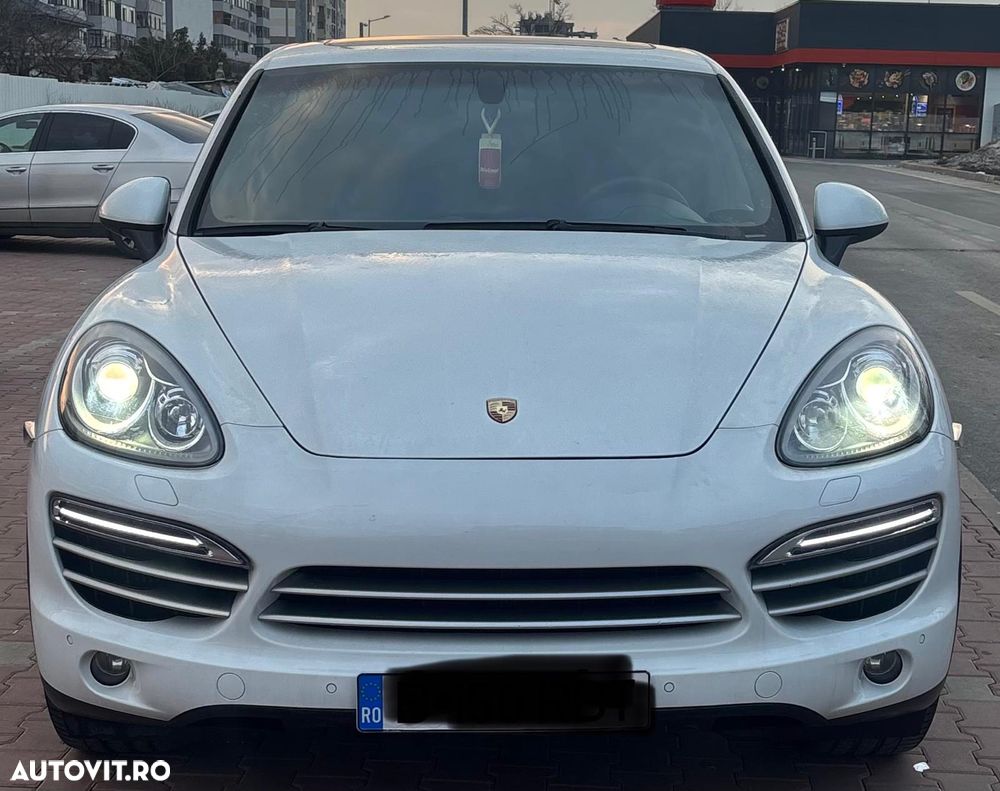 Porsche Cayenne - 25