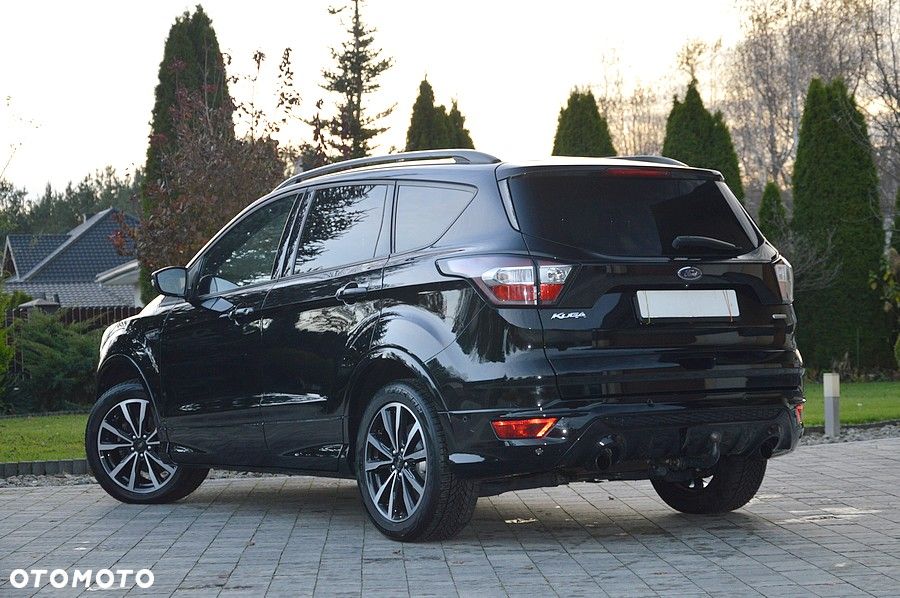 Ford Kuga 1.5 EcoBoost 2x4 Black & Silver - 11