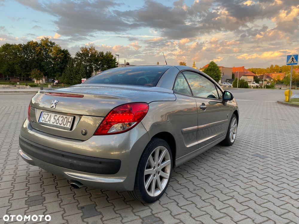 Peugeot 207 CC 120 VTi Roland Garros - 4