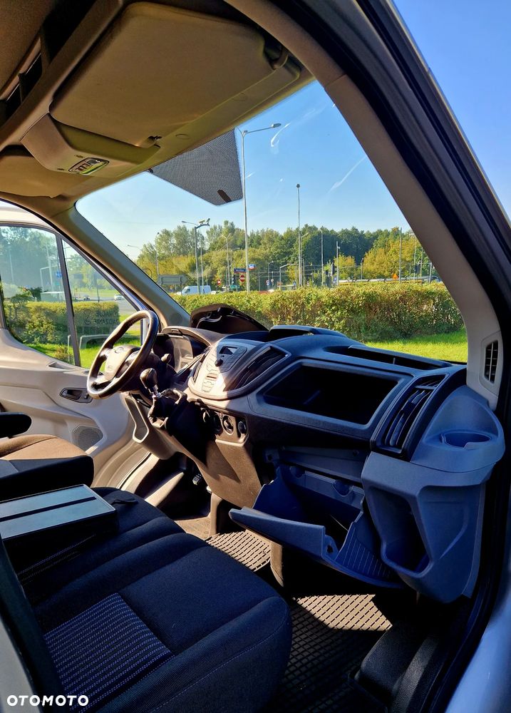 Ford Transit - 15