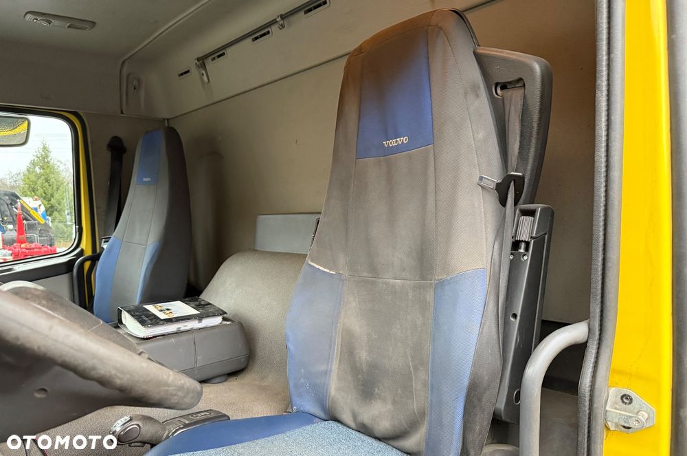 Volvo FM380 6x2 - 30
