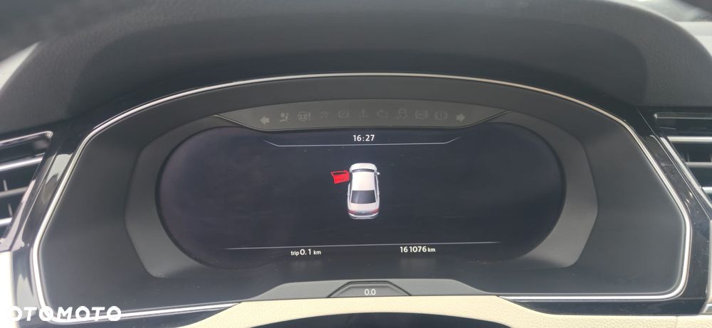 Volkswagen Passat 2.0 TDI BMT Comfortline DSG - 37