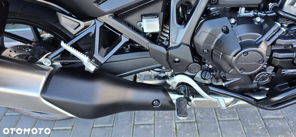 Honda NT - 19