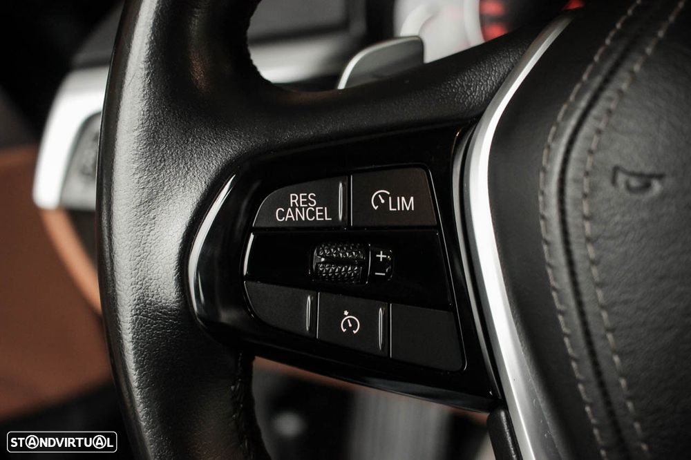 BMW 520 d Line Luxury Auto - 18