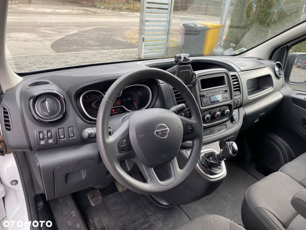 Nissan NV 300 - 5