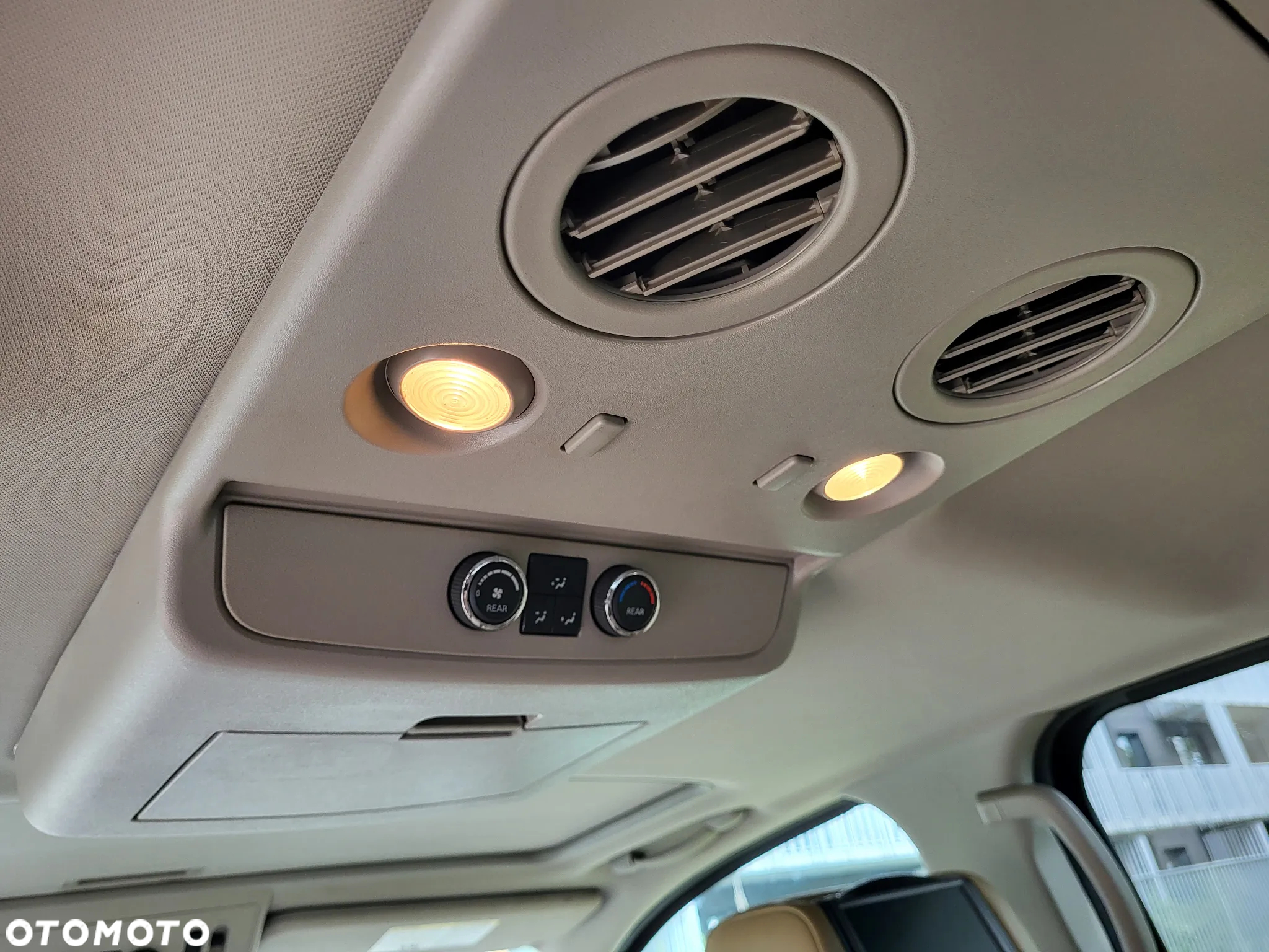 Nissan Armada - 23