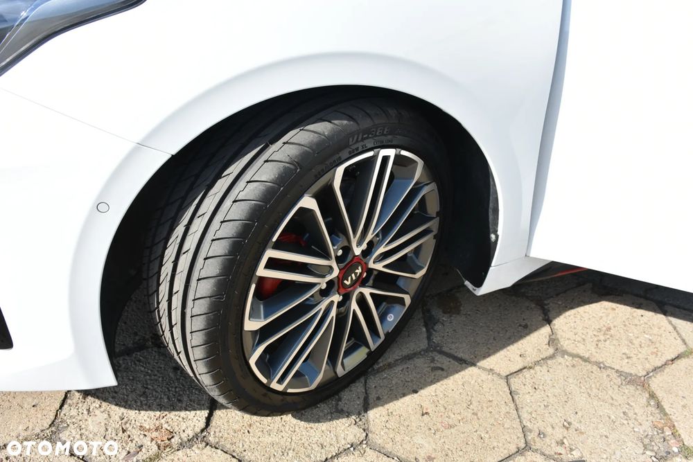 Kia ProCeed 1.6 T-GDI DCT7 OPF GT - 25
