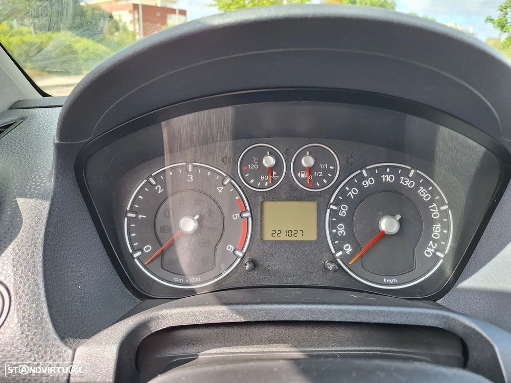 Ford Fiesta 1.4 TDCI Ghia - 7