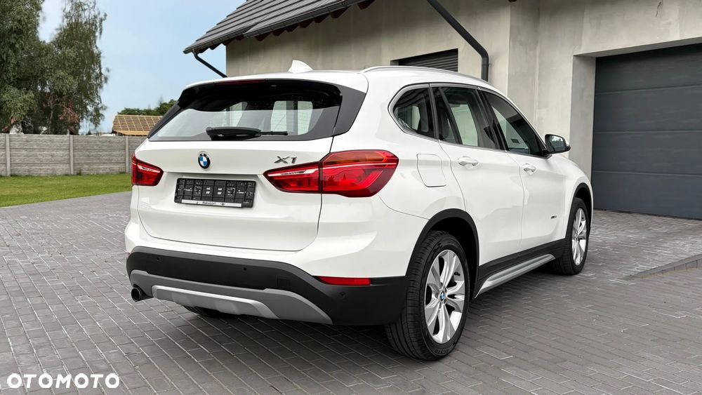 BMW X1 sDrive18i - 8
