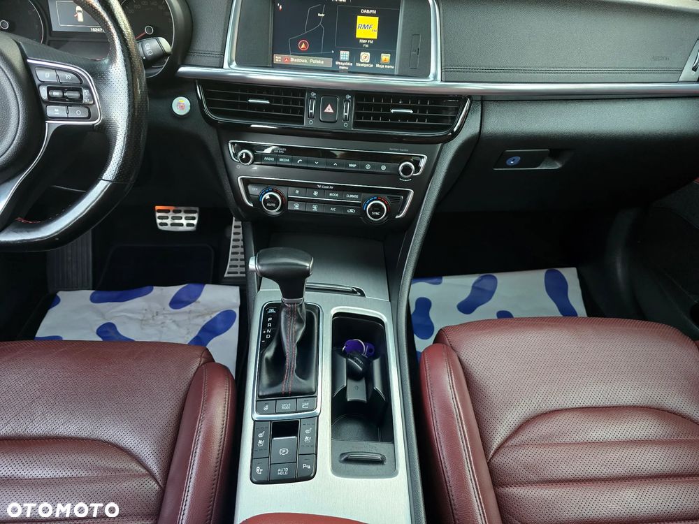 Kia Optima 2.0 T-GDI GT - 29