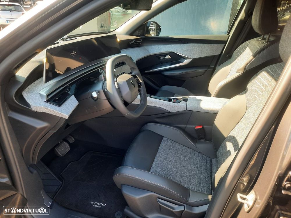 Peugeot 5008 1.2 Hybrid Allure e-DCS6 - 5