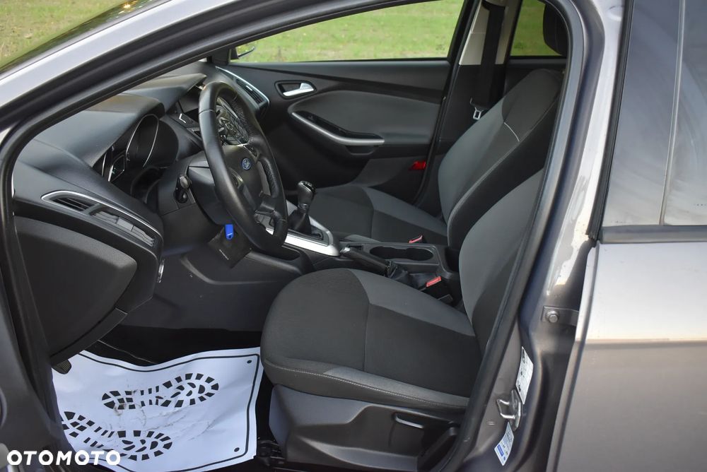 Ford Focus 1.6 TI-VCT Champions Edition - 21
