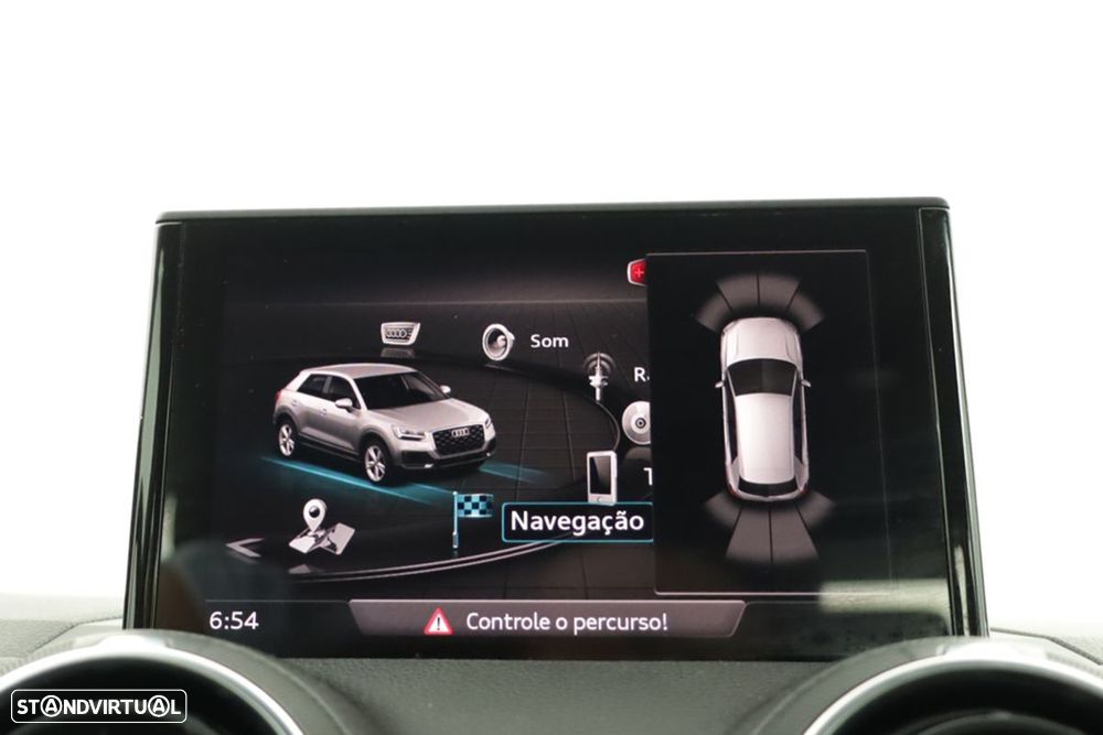 Audi Q2 30 TFSI - 10