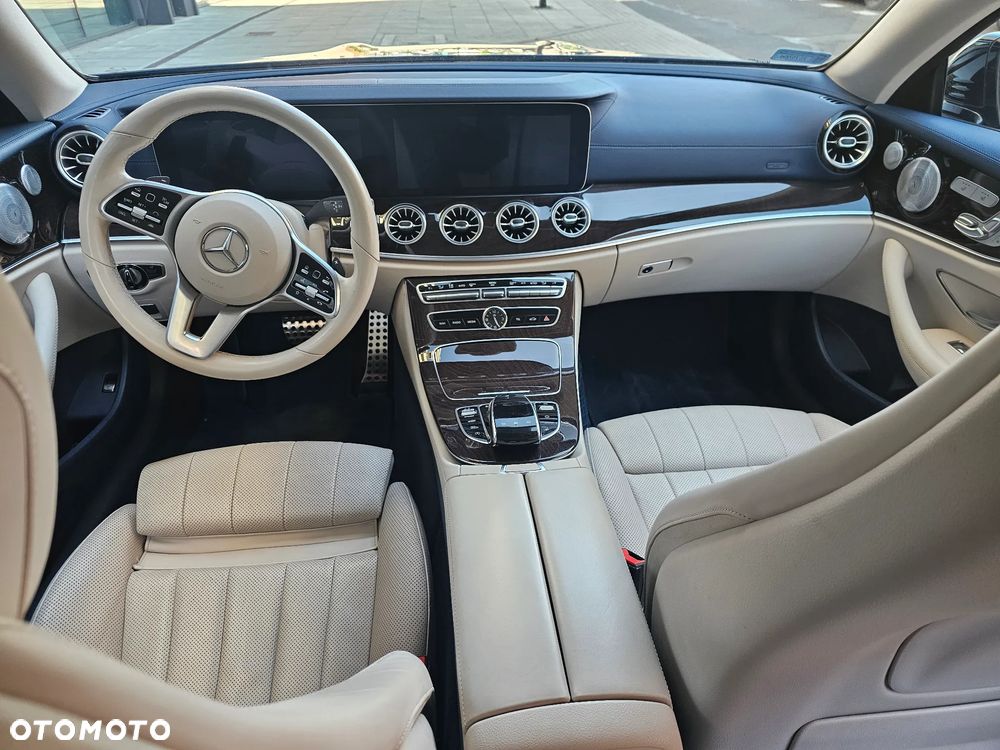 Mercedes-Benz Klasa E 450 4Matic 9G-TRONIC AMG Line - 4